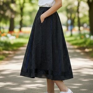 Elegant Polka Dot Skirt in Black/White With Ribnon Details 6793